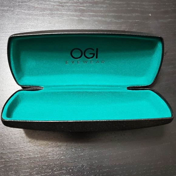 Womens OGI Designer Cat Eyeglasses Frames And Case 52-17-140 Never Worn - Picture 6 of 7